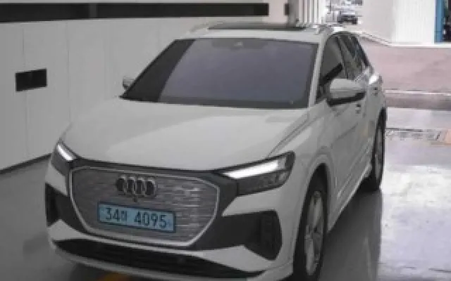 수원국산중고차 Q4 e-트론 40 매물 사진 13 - 2022/09 88,000km