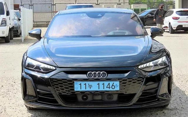수원국산중고차 e-트론 GT GT 콰트로 프리미엄 매물 사진 8 - 2022/04 63,818km