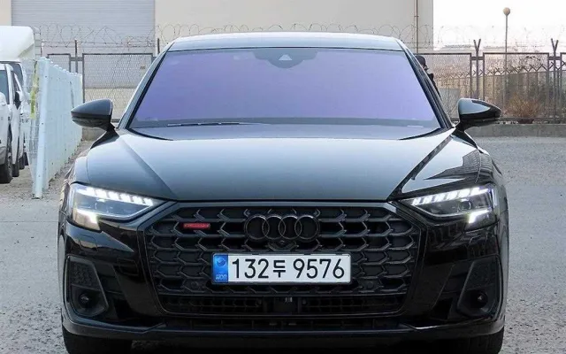 수원국산중고차 A8 (D5) 55 TFSI 콰트로 LWB 매물 사진 10 - 2022/10 60,732km